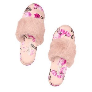 🆕 Victoria’s Secret Satin Slipper Size L